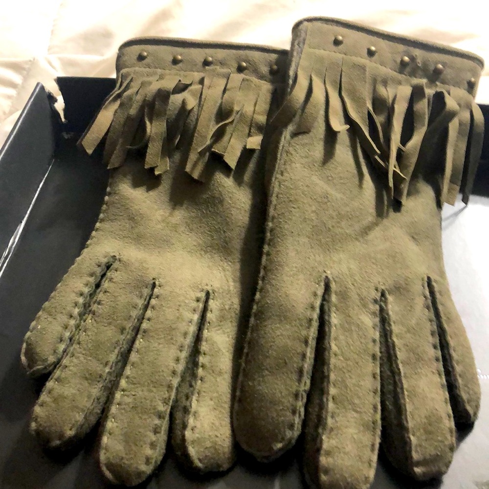 Winter Gloves - image 1